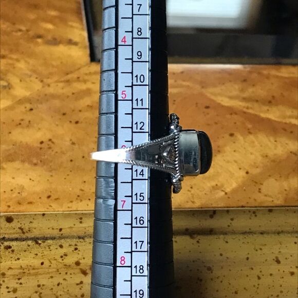 Natural Labradorite Sterling Silver Ring Size 6 - Picture 4 of 9